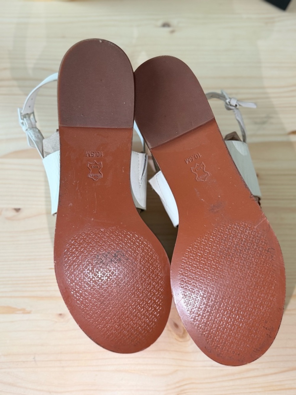 Tory Burch White Leather Slingback Logo Sandals - Picture 2 of 4